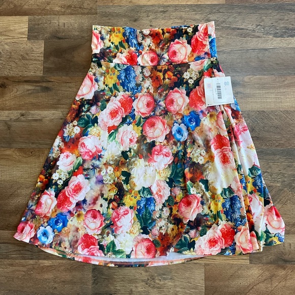 LuLaRoe Dresses & Skirts - Azure Floral Skirt